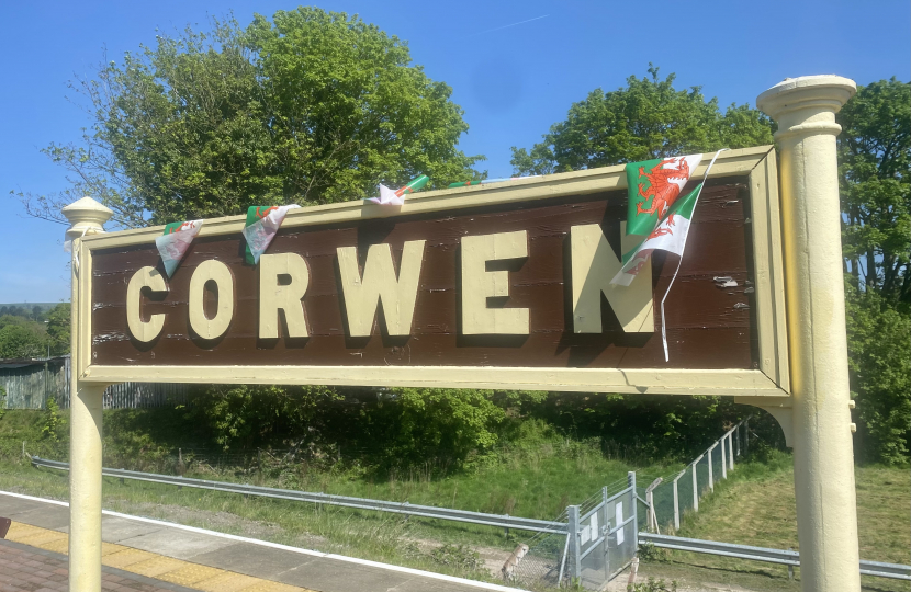 Corwen Station signage