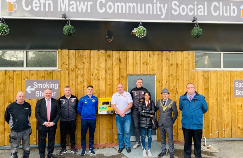 Simon Baynes MP - Cefn Mawr Community Social Club